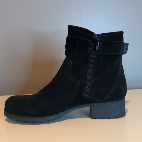 Clarks Ladies Smart Ankle Black Suede Boots "Marana Amber" - Picture 9 of 12